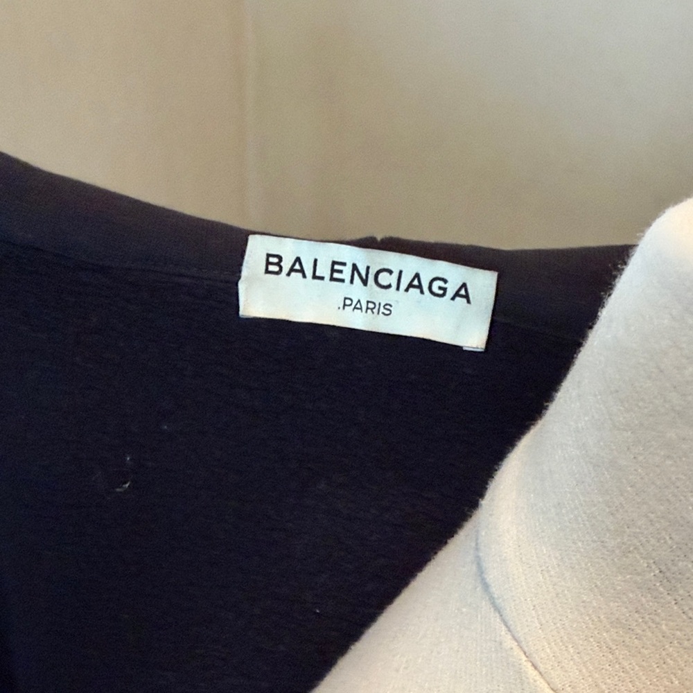 Balenciaga Black Hooded Zip-Up Sweatshirt - Picture 8 of 12